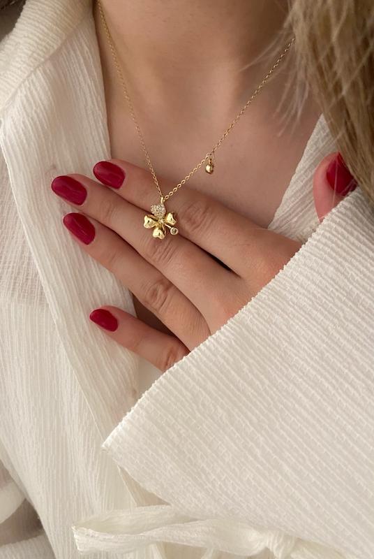 گردنبند شبدر نگینی