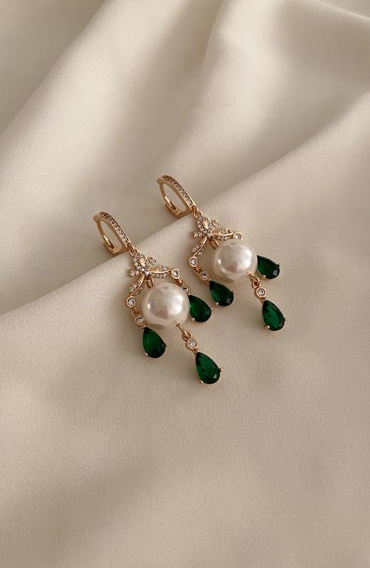 گوشواره مروارید جواهری اشک سبز