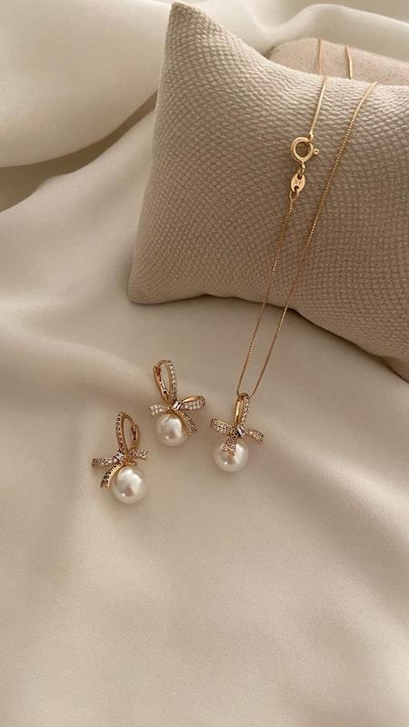 نیم ست مروارید و پاپیون جواهری