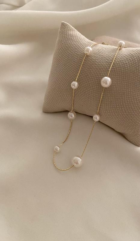 گردنبند مروارید ریز و درشت زنجیر ظریف