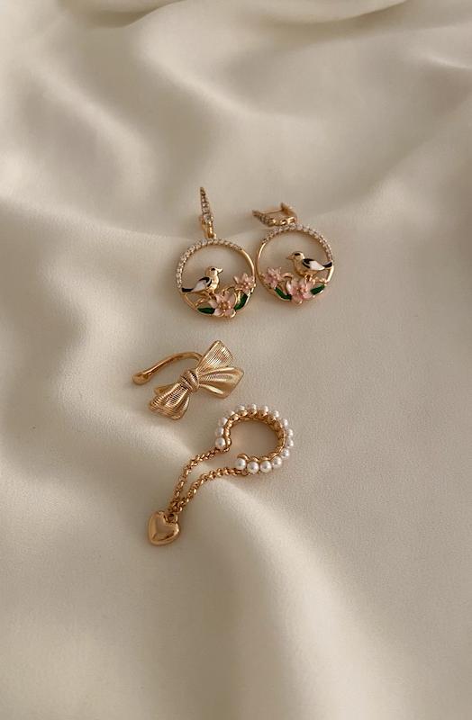 گوشواره پرنده و گل