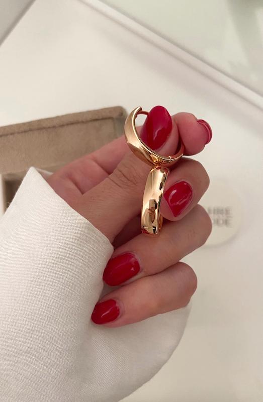 گوشواره حلقه‌ای مینیمال