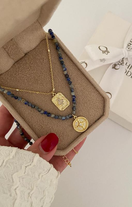 گردنبند سنگ آبی و ستاره قطبی