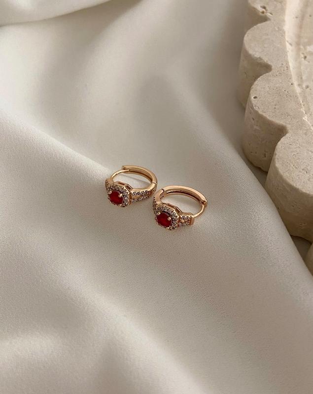 گوشواره جواهری حلقه ای یاقوت