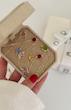 گردنبند رو لباسی رنگی