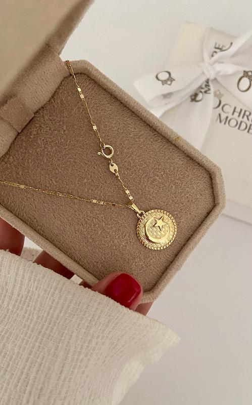 گردنبند ماه و ستاره