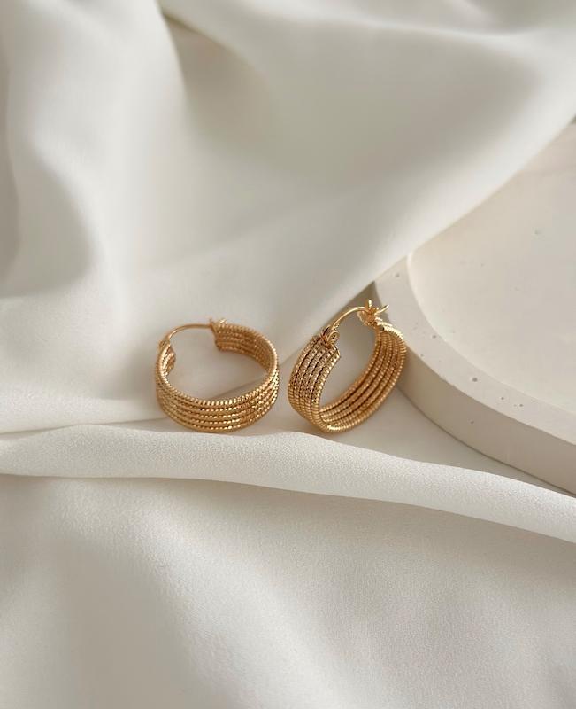 گوشواره حلقه ای تراشدار