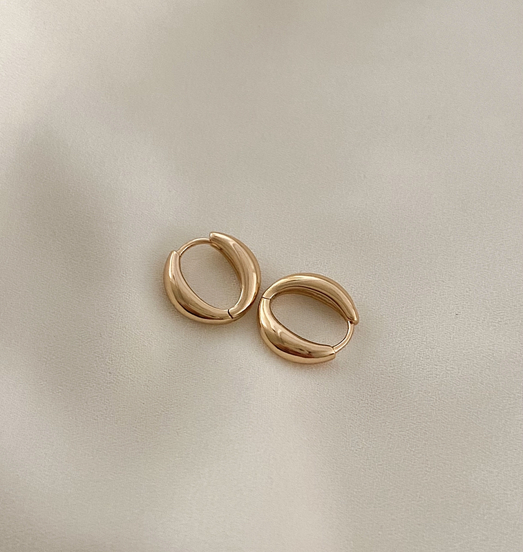 گوشواره میا