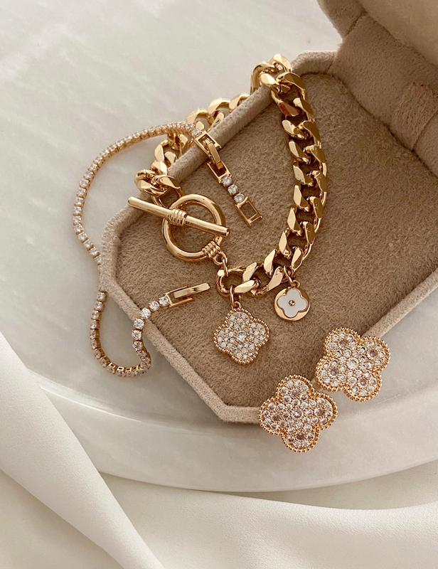 گوشواره روما