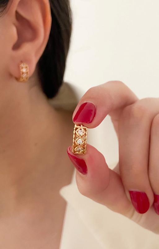 گوشواره حلقه ای نگینی