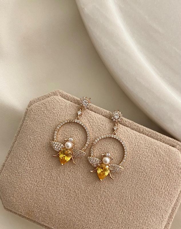 گوشواره فلای