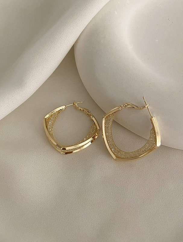 گوشواره شاینی بیکو