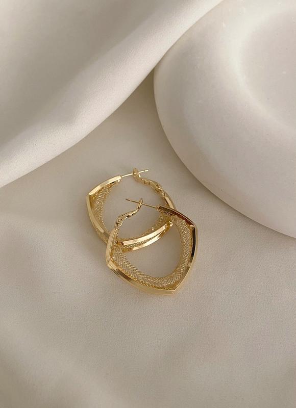گوشواره شاینی بیکو