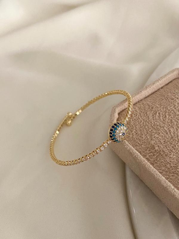 بنگل blue eye
