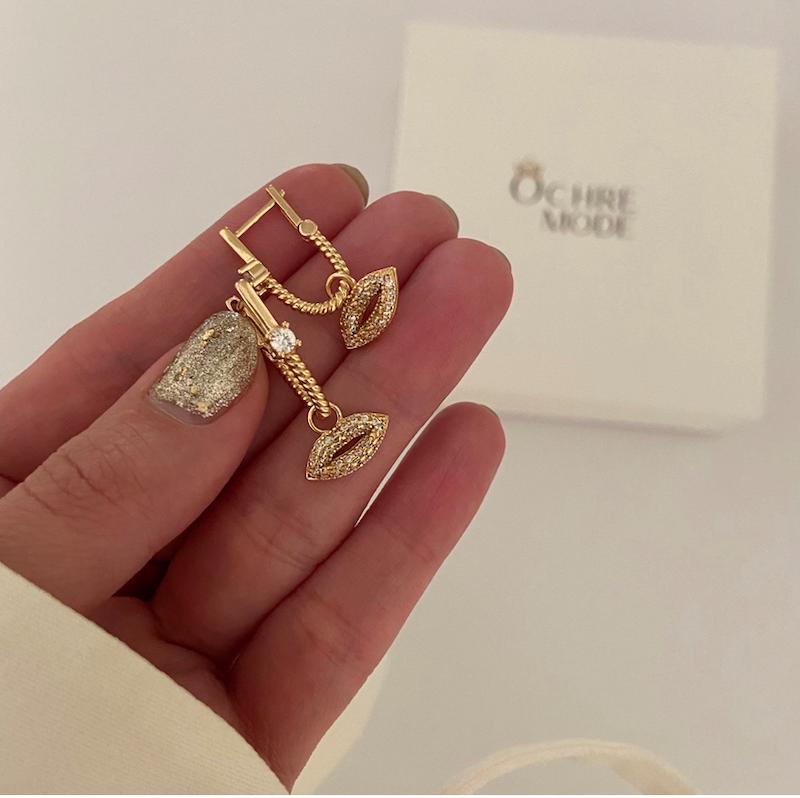 گوشواره lip