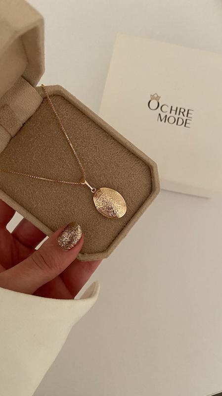 گردنبند لاکت بیضی 