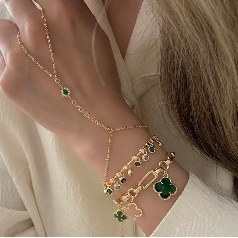 تمیمه گوی و نگین جواهری سبز