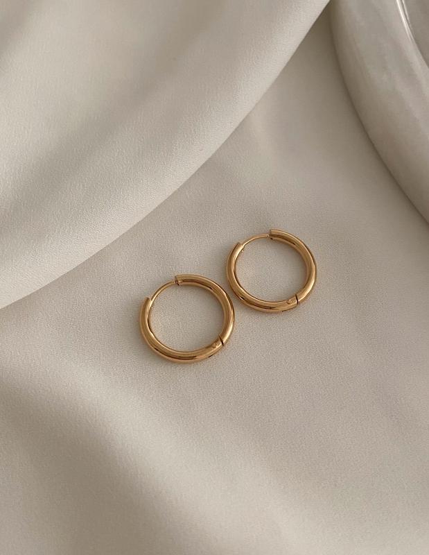 گوشواره حلقه ای ساده متوسط