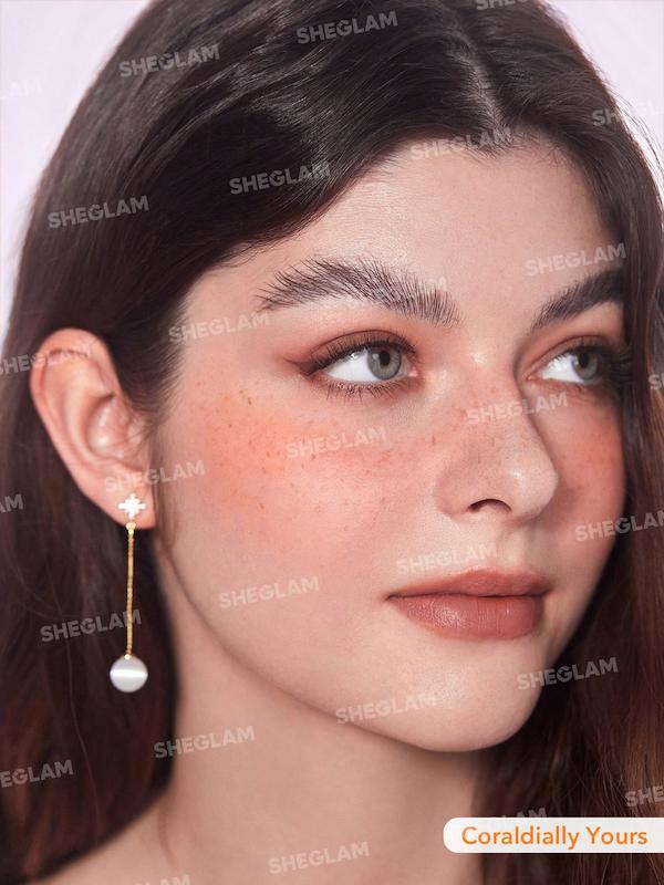 رنگ رژگونه پودری و مات شیگلم,  Your’re peachy  SHEGLAM LOVE DIVE TENDER HEART POWDER BLUSH