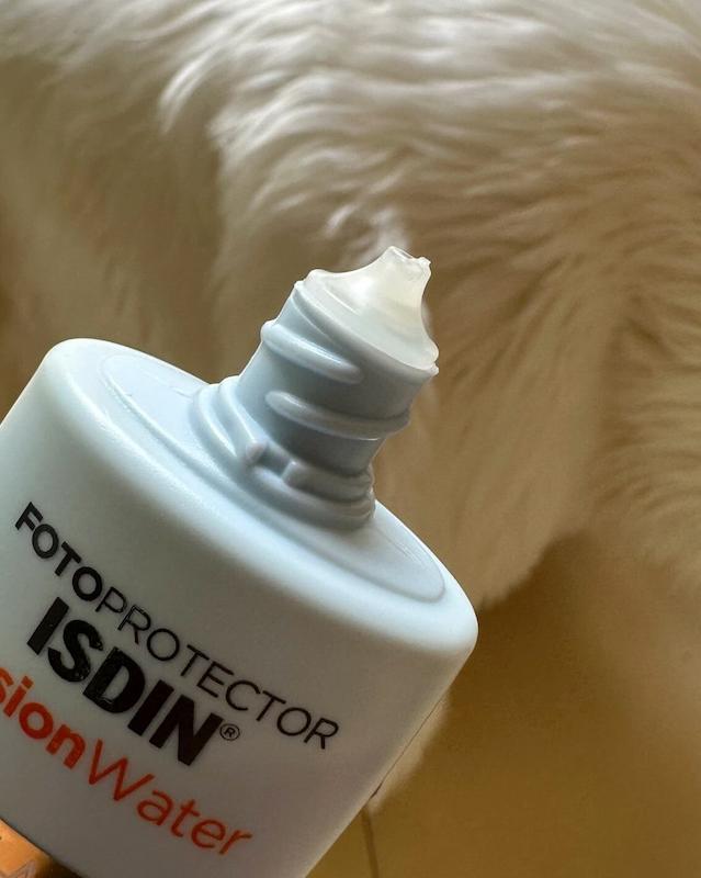 ضد آفتاب مجیک فیوژن واتر SPF50 ایزدین,  ISDIN fusionWater Magic