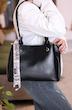 کیف شانه‌ای زنانه توت‌بگ مشکی با شال تزیینی مدل TTB-102 (رنگ مشکی)