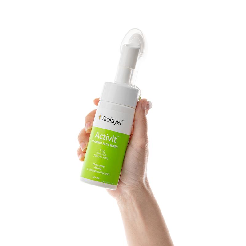 فوم شستشوی پوست چرب اکتی‌ویت ویتالیر (Vitalayer Activvit Cleansing Foam – Oily Skin)