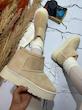 نیم‌بوت زمستانی مدل Ugg Ultra Mini