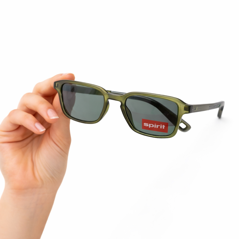 عینک اسپریت کد sp02 با جعبه و کاور و دستمال تمیز کننده   polarized - Uv400