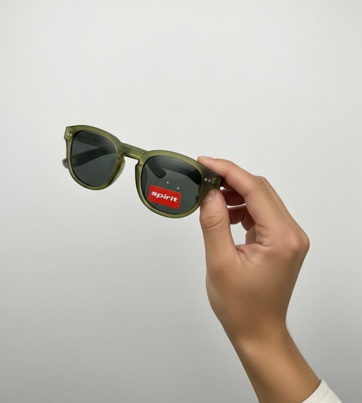 عینک اسپریت کد sp20 با جعبه و کاور و دستمال تمیز کننده  polarized - Uv400