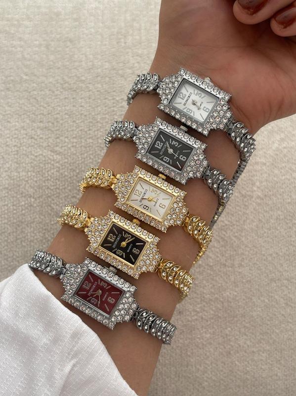 ساعت هانگری نگین‌دار گندمی