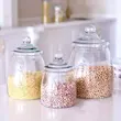 بانکه تنقلات هرمی پیرکس