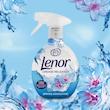 اسپری چروک بازکن لباس لنور (Lenor Wrinkle Release Spray)