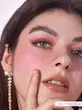 رژگونه پودری و مات شیگلم باز شده از پک ,  Your’re peachy  SHEGLAM LOVE DIVE TENDER HEART POWDER BLUSH