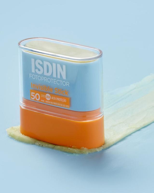 ضد آفتاب استیکی ایزدین، مدل Invisible Stick  ISDIN Fotoprotector Invisible Stick SPF 50+