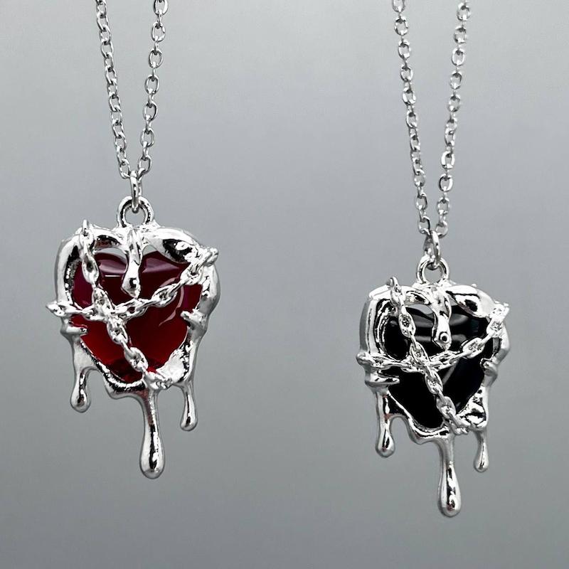 گردنبند قلب پینترسی 