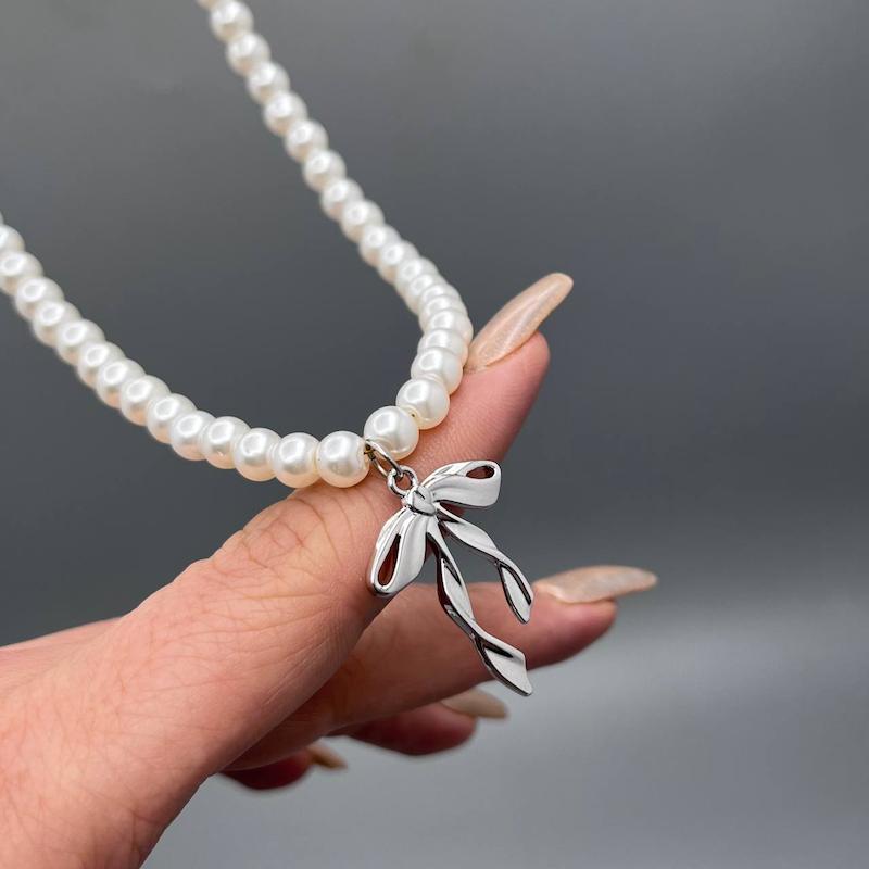 گردنبند مروارید پاپیونی