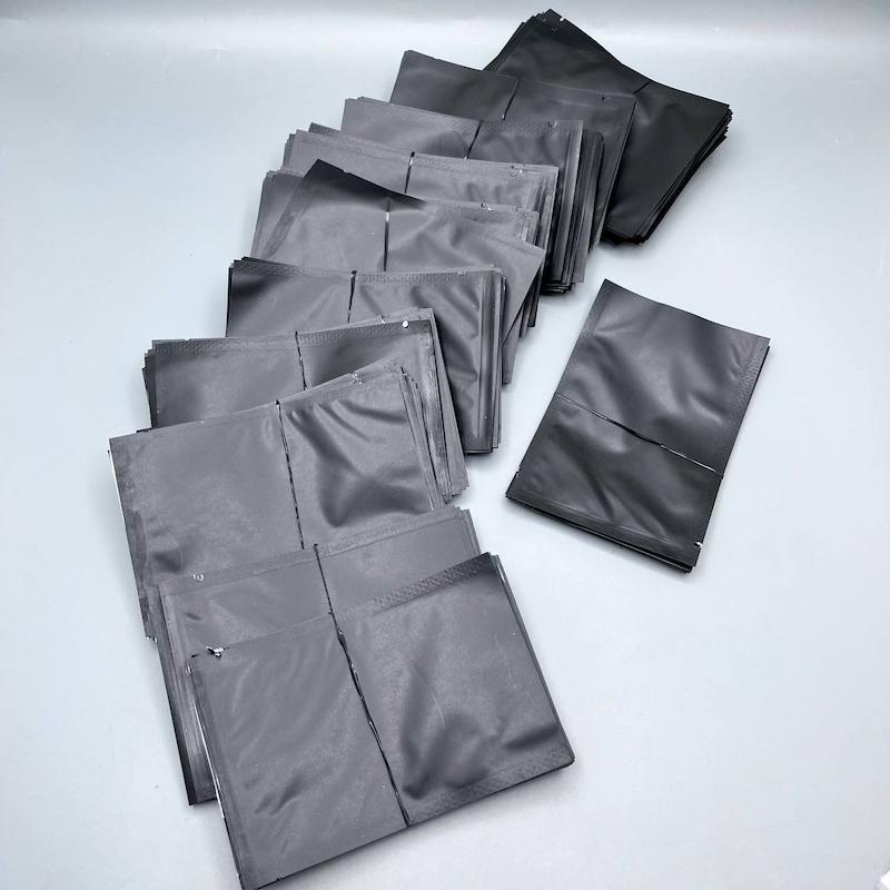 بگ مشکی (پاکت مشکی)