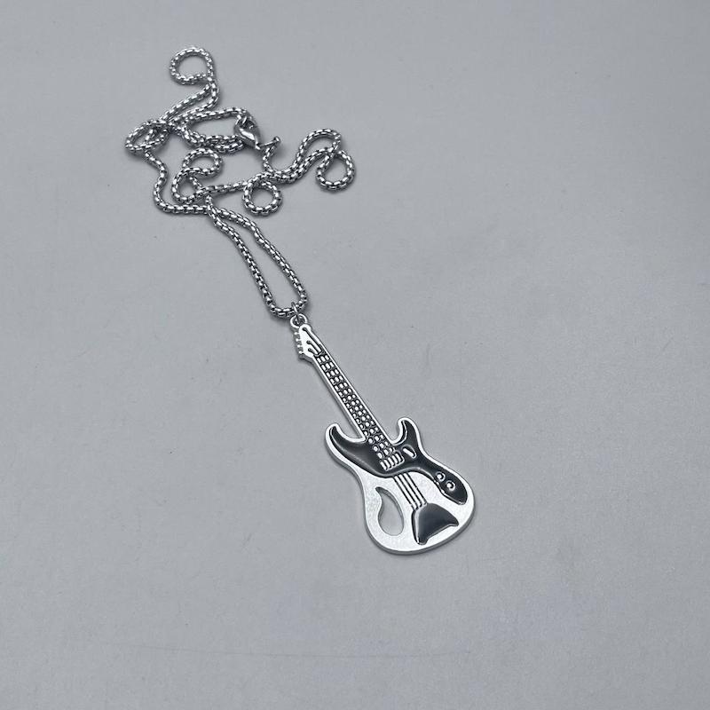 گردنبندگیتار