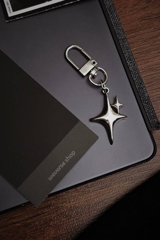 آویز پینترستی اسپارکل