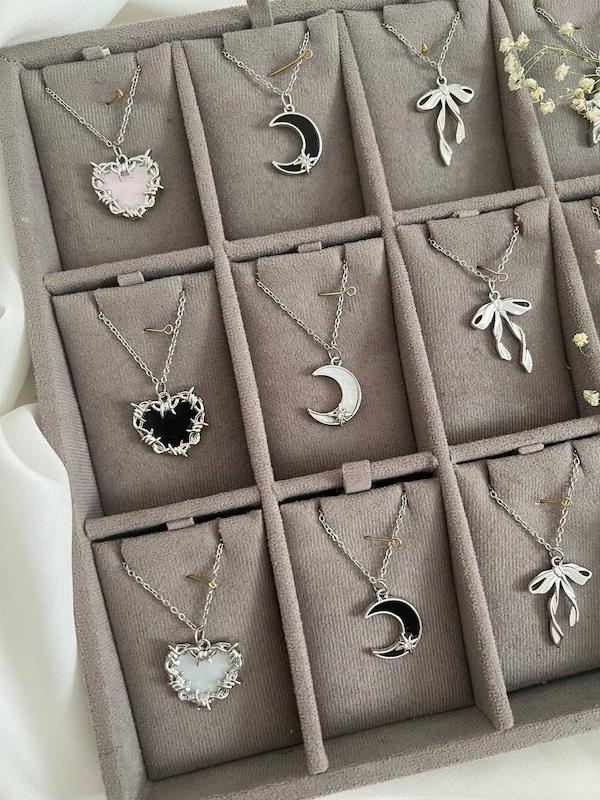 گردنبند پینترستی