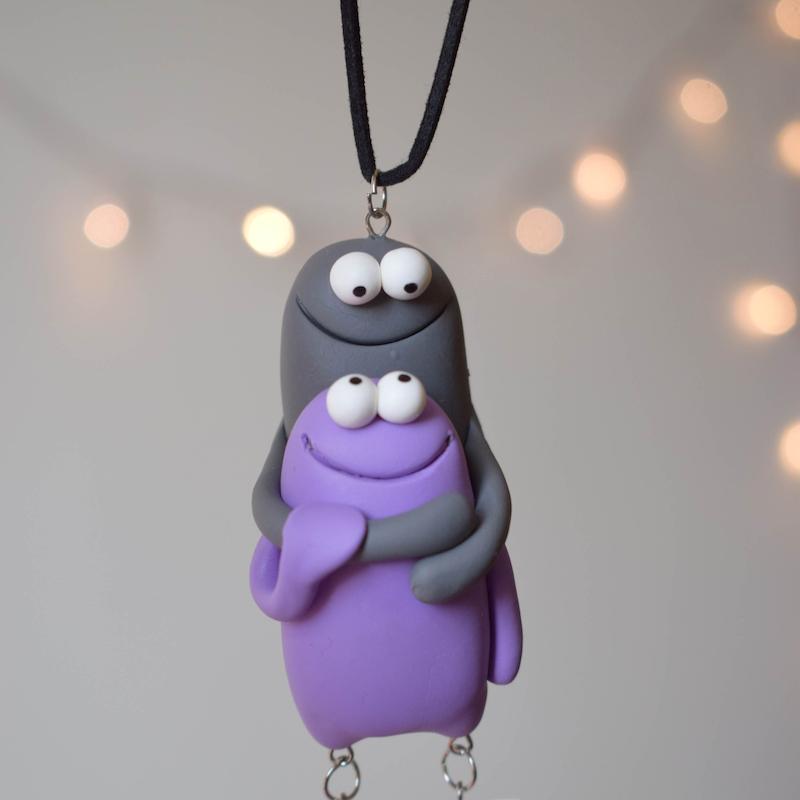 آویز ماشین بغل