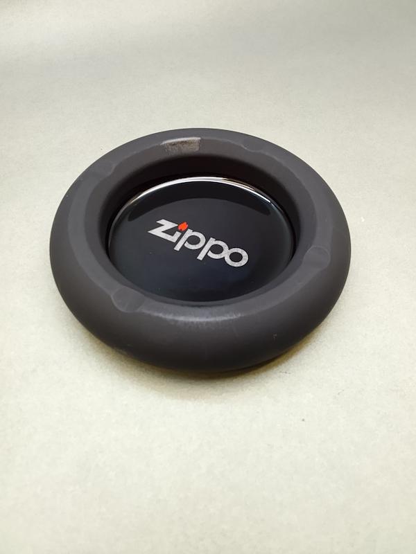 زیر سیگاری زیپو