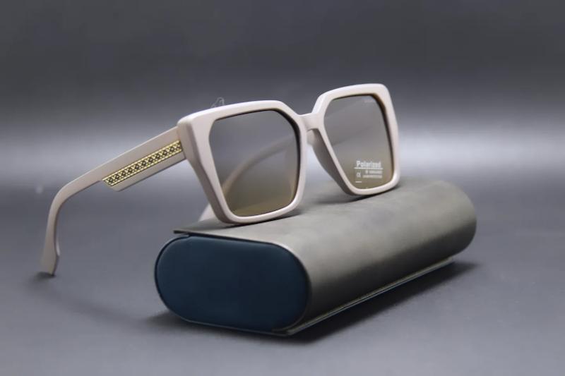 عینک سراتو ۸۲۴۷