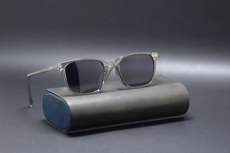 عینک آفتابی اون ۲۸۰۰۱