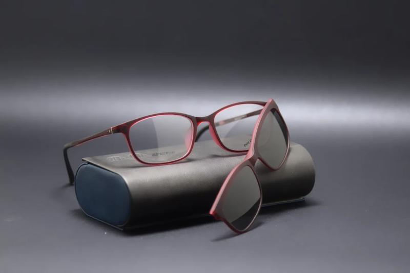 عینک کاوردار اقتصادی