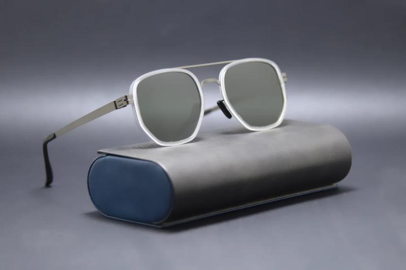 عینک آفتابی طرح آیس برلین Ic! Berlin 011