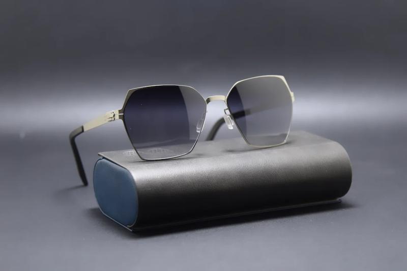 عینک آیس برلین مدل Cinjas