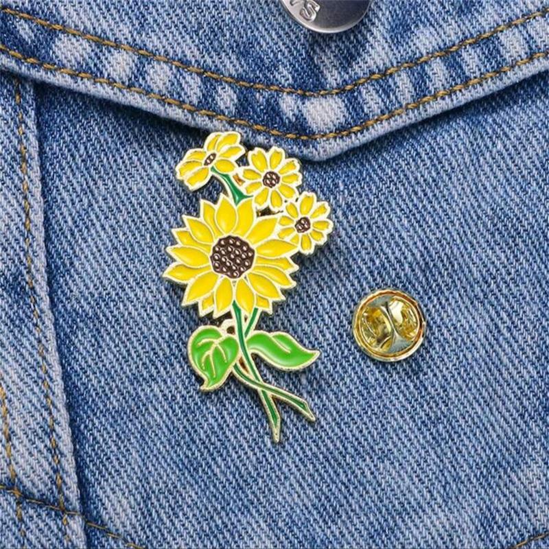 پین دسته گل آفتاب‌گردان