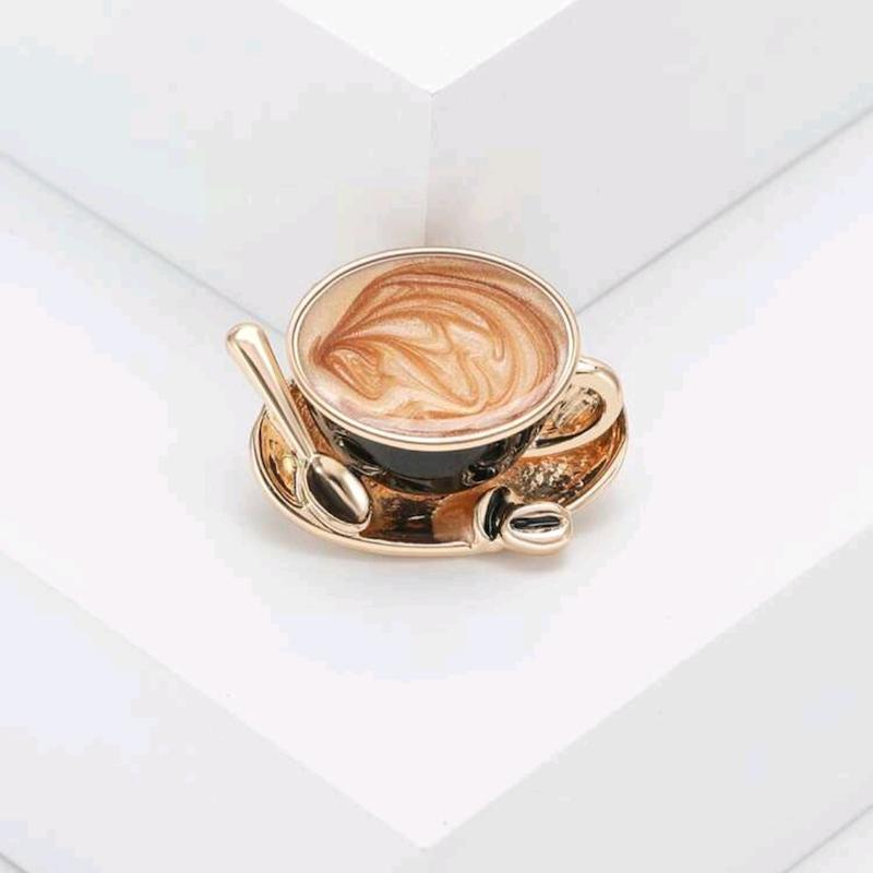 سنجاق سینه فنجان قهوه