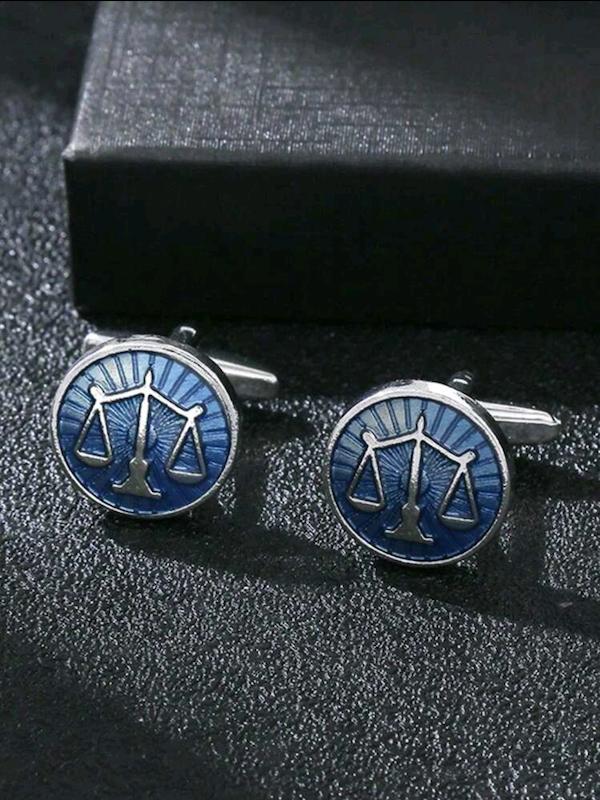 دکمه سر آستین نماد وکالت و قضاوت